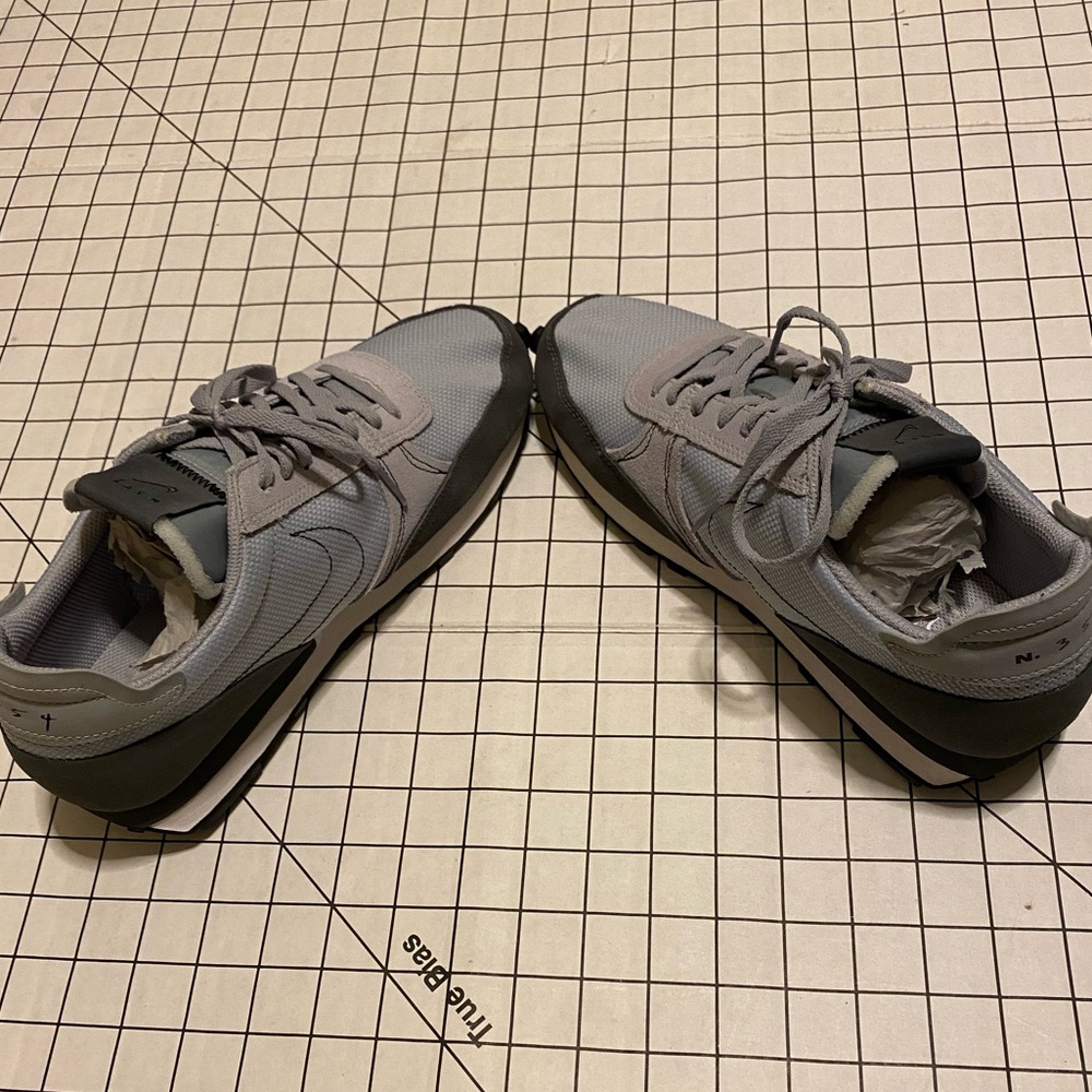 Nike DBREAK-TYPE Wolf Grey - Picture 5 of 5